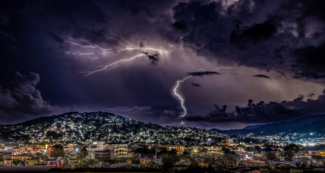 01   Karen Cooper (Large)